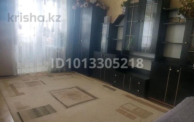 1-комнатная квартира · 32 м² · 9/9 этаж, курмангазы 210 за 9 млн ₸ в Уральске — фото 2