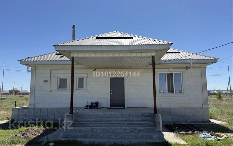 Отдельный дом · 4 комнаты · 167.4 м² · 10 сот., Байтурсынова 25/5 — Возле Асель магазина по дороге за 45 млн ₸ в Талдыкоргане, село Ынтымак — фото 2