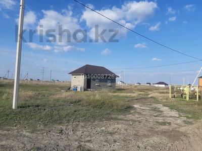 Отдельный дом · 2 комнаты · 50 м² · 10 сот., Новый Аралтал ул.20 49 — Находится возле школы 8 за 5 млн 〒 в Аксае