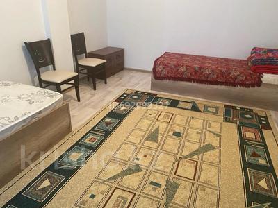 4-бөлмелі пәтер, 80 м², 1/4 қабат, Аль-фараби, бағасы: 12.5 млн 〒 в Шардара