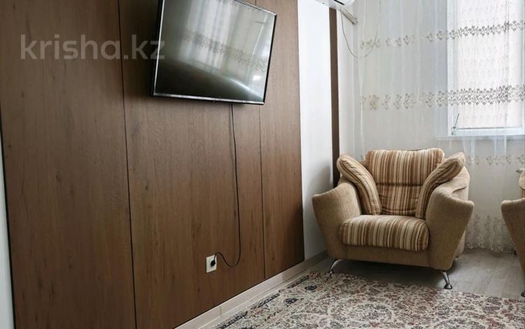 2-комнатная квартира · 55 м² · 1/8 этаж, мкр Нурсая, Абулхаир хана 70 за 13 000 ₸ в Атырау — фото 8