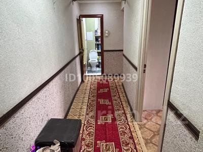 3-бөлмелі пәтер · 74 м² · 4/5 қабат, Жунусова 35, бағасы: 17 млн 〒 в Кокшетау