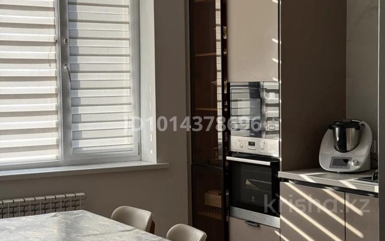 2-комнатная квартира · 87.6 м² · 2/5 этаж, мкр Нурсая-3, Абулхаир Хана 46 за 47 млн ₸ в Атырау — фото 2