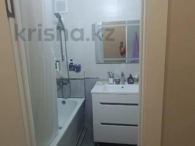 3-комнатная квартира · 70 м² · 5/5 этаж, аксай 2 за 38 млн ₸ в Алматы, Ауэзовский р-н
