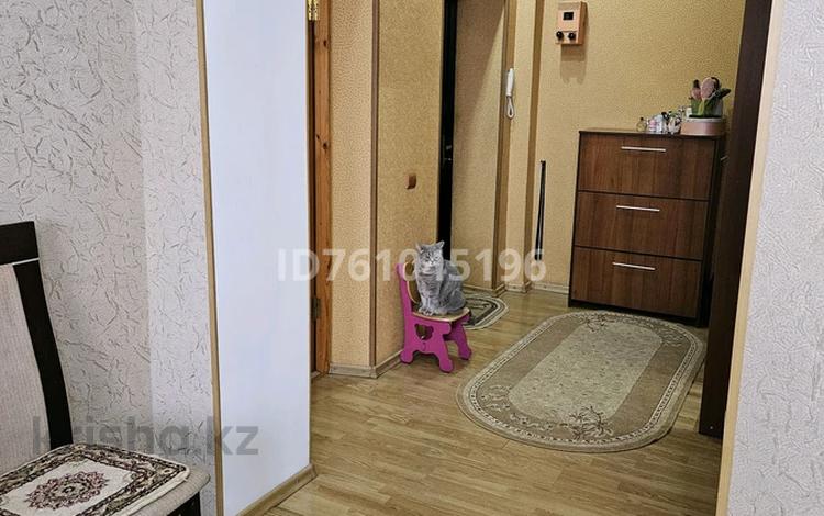 3-бөлмелі пәтер · 78.4 м² · 2/3 қабат, Гоголя 31 — Находится дом за ДКМ, бағасы: 25 млн ₸ в Усть-Каменогорске, Ульбинский — фото 2