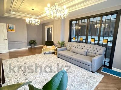 5-комнатная квартира · 220 м² · 7/8 этаж, Кабанбай батыра 9/6 за 2 млн 〒 в Астане, Нура р-н