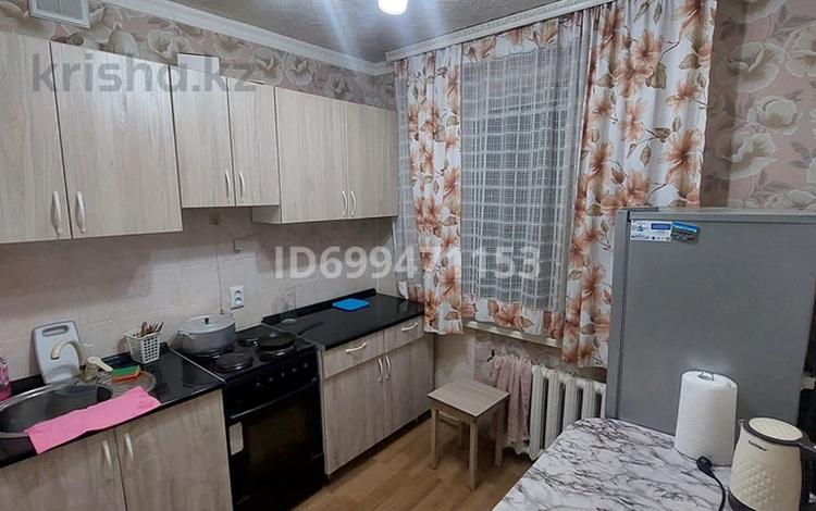 1-комнатная квартира · 40 м² · 5/5 этаж, Мкр Сабитова 36 за 9 000 ₸ в Балхаше — фото 2