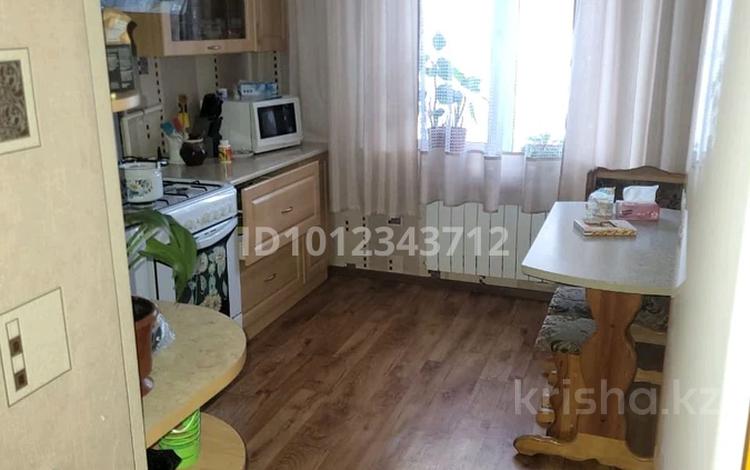 2-комнатная квартира · 54 м² · 1/5 этаж, Мкр. Мамыр-7 5 за 43 млн ₸ в Алматы, Ауэзовский р-н — фото 2