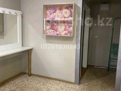 Продажа коммерческой недвижимости в Абай обл.: Свободное назначение, офисы, магазины и бутики, склады, салоны красоты, медцентры и аптеки, образование · 40 м² за 22.5 млн 〒 Свободное назначение, офисы, магазины и бутики, склады, салоны красоты, медцентры и аптеки, образование · 40 м² за 22.5 млн 〒 в Семее, мкр Красный Кордон