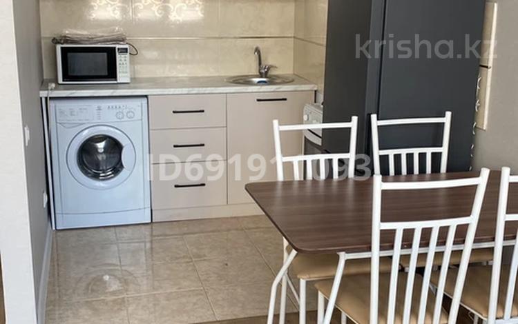 1-комнатная квартира, 50 м², 3/24 этаж помесячно, Байтурсынова 12