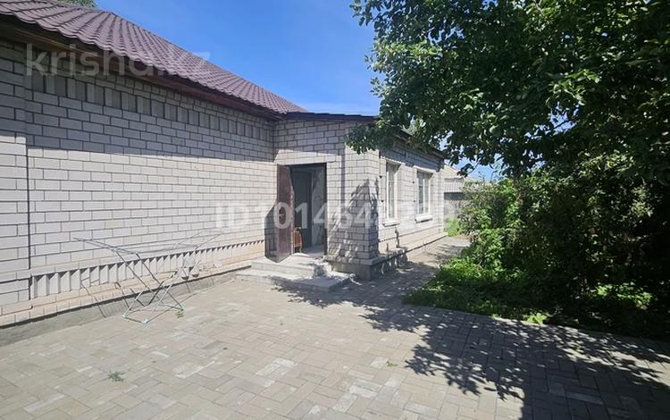 Отдельный дом · 3 комнаты · 120 м² · 6.5 сот., Дальневосточная 55/1 за 55 млн ₸ в Павлодаре — фото 2