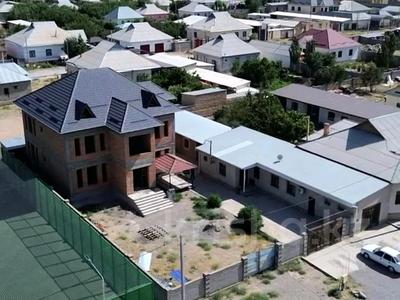 Отдельный дом · 6 комнат · 360 м² · 10 сот., Микрорайон ХВЗ ул.Карашык 13 за 40 млн 〒 в Туркестане