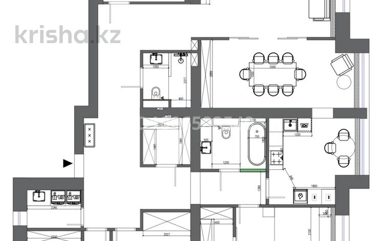 5-комнатная квартира · 164 м² · 4/4 этаж, ​Улица Жанторе Абишева 26/3 за 71 млн 〒 в Караганде, Казыбек би р-н — фото 4