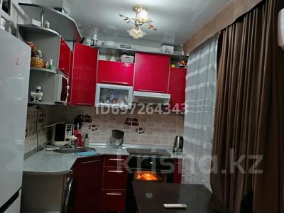 2-комнатная квартира · 42.3 м² · 5/5 этаж, Комарова 6 — Школа номер 9 за 5.5 млн 〒 в Алтае