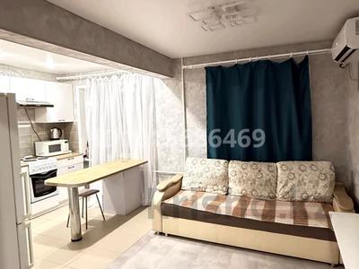 2-бөлмелі пәтер · 45 м² · 4/4 қабат, Торайгырова 107 — Угол Кутузова Торайгырова, бағасы: 200 000 ₸ в Павлодаре