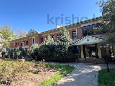 Офисы, салоны красоты, бани, гостиницы и зоны отдыха, медцентры и аптеки, образование, конференц-залы, кабинеты и рабочие места, студии · 945 м² за 18.9 млн 〒 в Алматы, Бостандыкский р-н