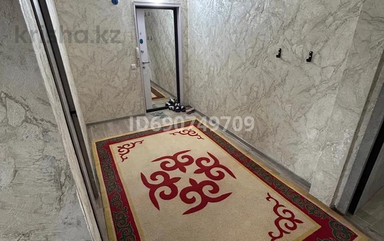 2-бөлмелі пәтер · 55 м² · 4/5 қабат, Машиностроителей 2, бағасы: 17.5 млн ₸ в Усть-Каменогорске, Ульбинский — фото 10