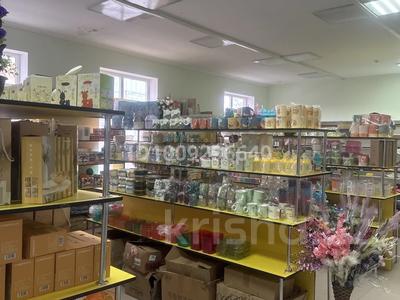 Бизнес все по 500 тг · 230 м², бағасы: 10 млн 〒 в Актобе