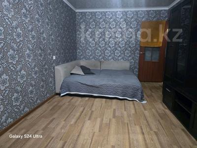 1-комнатная квартира · 30 м² · 2/5 этаж, 18-й микрорайон 21 за 120 000 ₸ в Шымкенте, Аль-Фарабийский р-н