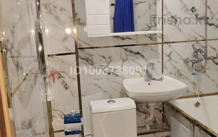 2-бөлмелі пәтер · 48 м² · 3/5 қабат, Акбулак ш/а. 9, бағасы: 140 000 ₸ в Таразе, мкр Акбулак — фото 18