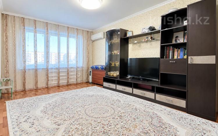 2-бөлмелі пәтер · 48.8 м² · 5/5 қабат, Қонаев ш/а., бағасы: 16 млн ₸ в Уральске, мкр Кунаева — фото 2