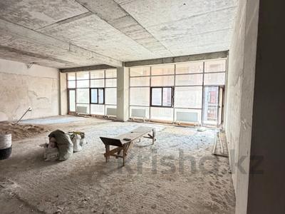 3-комнатная квартира · 167.2 м² · 3/7 этаж, мкр Горный Гигант, Жамакаева за 120 млн ₸ в Алматы, Медеуский р-н