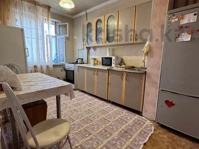 3-комнатная квартира · 64.7 м² · 8/9 этаж, мкр 11, Аз Наурыз за 17.7 млн ₸ в Актобе