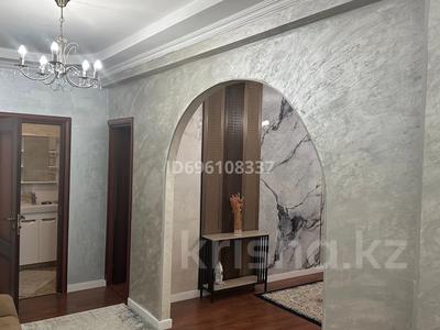 2-комнатная квартира · 67 м² · 5/12 этаж, Толе би 298/3 за 300 000 ₸ в Алматы, Ауэзовский р-н