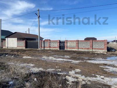 Продажа домов и дачи в Жетысу обл.: Отдельный дом · 1 комната · 52 м² · 10 сот., Наурыз 48 — За коттеджным городком за 12 млн 〒 Отдельный дом · 1 комната · 52 м² · 10 сот., Наурыз 48 — За коттеджным городком за 12 млн 〒 в Талдыкоргане, село Ынтымак