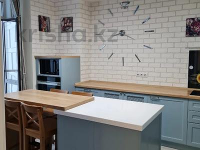 5-комнатная квартира · 160 м², Сыганак 17 за 1.5 млн 〒 в Астане, Есильский р-н