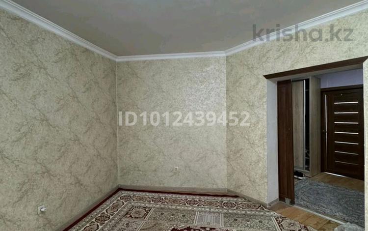 2-бөлмелі пәтер · 68 м² · 3/12 қабат, мкр Нуркент 35, бағасы: 36 млн ₸ в Алматы, Алатауский р-н — фото 2