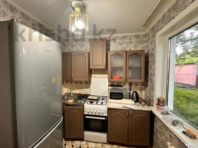 2-бөлмелі пәтер · 42 м² · 1/5 қабат, Новая, бағасы: 13.6 млн ₸ в Петропавловске