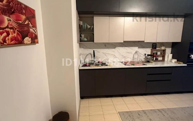 1-бөлмелі пәтер · 51 м² · 2/9 қабат, Шұғыла ш/а. 340/33, бағасы: 35 млн ₸ в Алматы, Наурызбайский р-н — фото 2