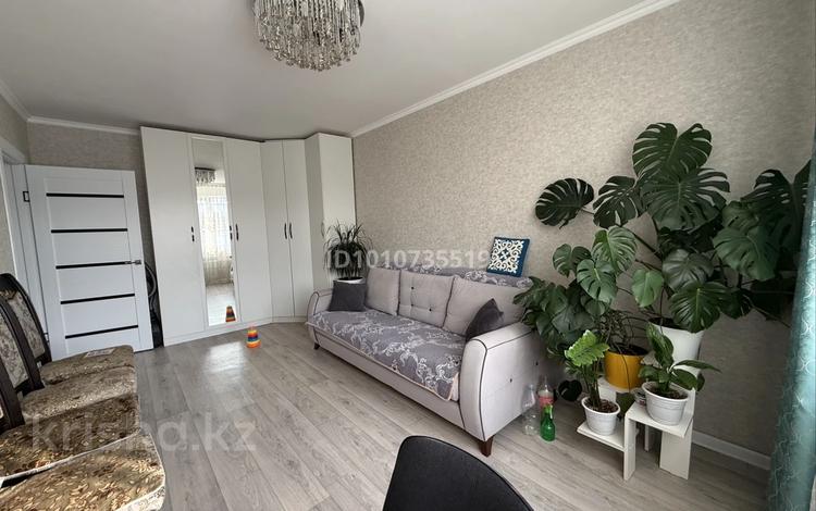 3-комнатная квартира · 63 м² · 4/5 этаж, Есет Батыра 91к2 за 22 млн ₸ в Актобе — фото 2