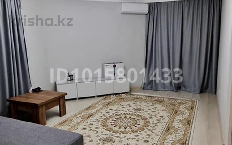2-бөлмелі пәтер · 57.1 м² · 6/10 қабат, Тянь-Шанская 7г, бағасы: 400 000 ₸ в Алматы, Медеуский р-н — фото 2