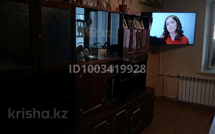 3-комнатная квартира · 66 м² · 6/9 этаж, Молдагуловой 42 — проспект Алии Молдагуловой и проспект Санкибай батыра за 22 млн 〒 в Актобе — фото 2