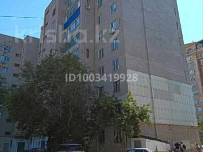 3-комнатная квартира · 66 м² · 6/9 этаж, Молдагуловой 42 — проспект Алии Молдагуловой и проспект Санкибай батыра за 20 млн 〒 в Актобе