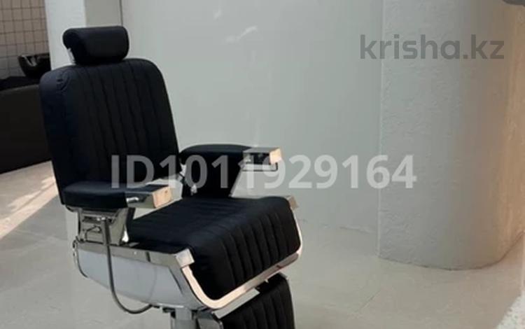 Салоны красоты · 40 м² за 250 000 ₸ в Уральске, мкр Школьник — фото 2