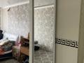 2-бөлмелі пәтер · 64 м² · 5/5 қабат, Майкудук, 13й микрорайон 2, бағасы: 9.5 млн ₸ в Караганде, Алихана Бокейханова р-н