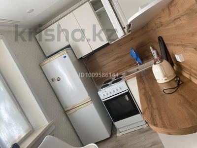 2-комнатная квартира · 50 м² · 5/5 этаж, Ауэзова 59а — 19 сад, магазин Уют за 130 000 〒 в Аксу