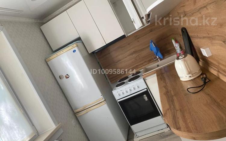 2-комнатная квартира · 50 м² · 5/5 этаж, Ауэзова 59а — 19 сад, магазин Уют за 130 000 〒 в Аксу — фото 2