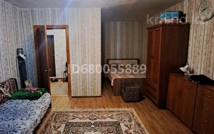 1-комнатная квартира, 45 м², 1/5 этаж, Валиханова за 18.5 млн 〒 в Петропавловске — фото 2