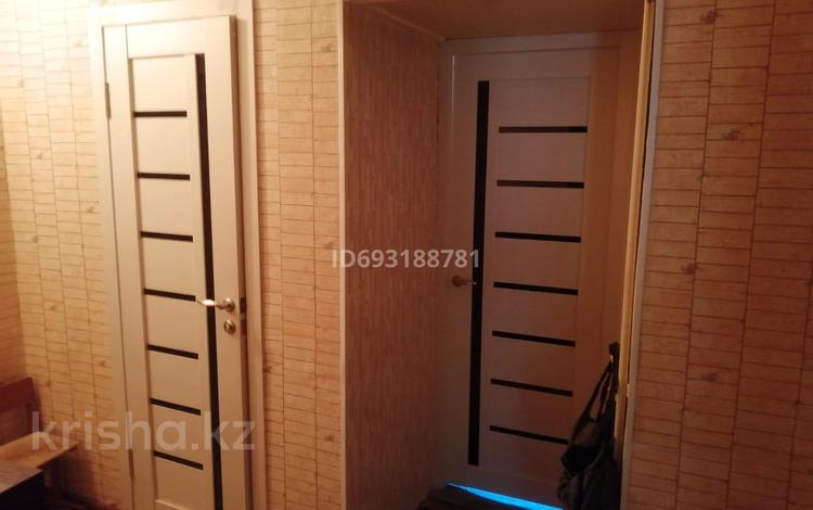 4-комнатная квартира, 90 м², 4/5 этаж, Серикова 11 за 44 млн 〒 в Алматы, Жетысуский р-н — фото 2