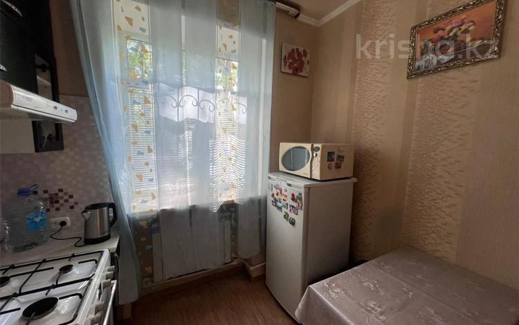 2-бөлмелі пәтер · 55.5 м² · 1/2 қабат, Жаңа қала ш/а., Мустафина, бағасы: 18 млн ₸ в Караганде, Казыбек би р-н — фото 3