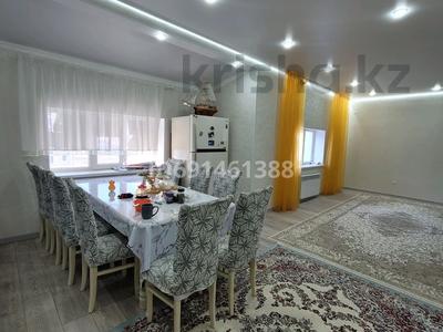 3-комнатная квартира, 105 м², 8/8 этаж, 19-й мкр 45 за 33 млн 〒 в Актау, 19-й мкр