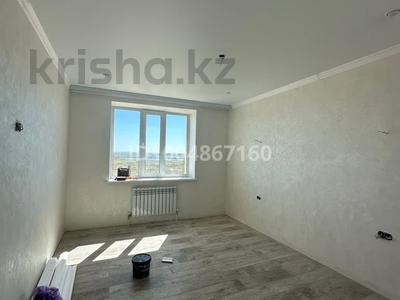 Продажа квартир в Карагандинской обл.: 3-комнатная квартира · 82.5 м² · 5/6 этаж, Майкудук, мкр Голубые пруды 3/2 за 25 млн 〒 3-комнатная квартира · 82.5 м² · 5/6 этаж, Майкудук, мкр Голубые пруды 3/2 за 25 млн 〒 в Караганде, Алихана Бокейханова р-н
