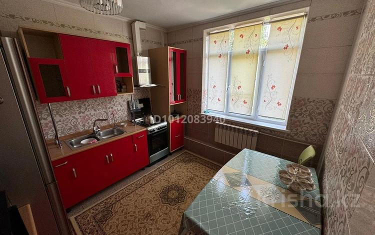 4-комнатная квартира · 100 м² · 3/5 этаж, ул. Казыбек би 6 за 42 млн ₸ в Шымкенте, Аль-Фарабийский р-н — фото 2