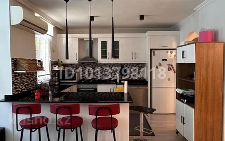 3-комнатная квартира · 90 м² · 1/6 этаж, Gündoğan sokak 5/B за 55 млн ₸ в Аланье — фото 16