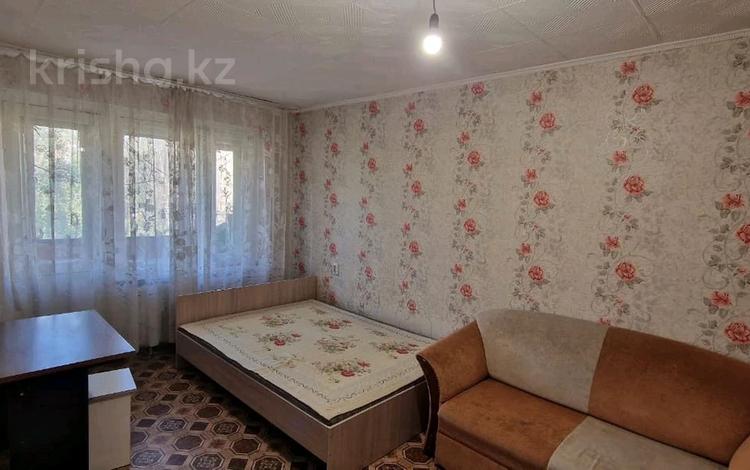 1-комнатная квартира, 32 м², 3/5 этаж помесячно, проспект Республики 3 за 120 000 〒 в Астане, Алматы р-н — фото 12