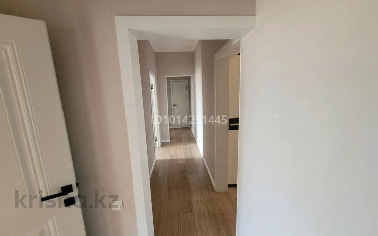4-комнатная квартира · 100 м² · 2/5 этаж, Мкр. Шашубая 18 за 48 млн ₸ в Балхаше — фото 2
